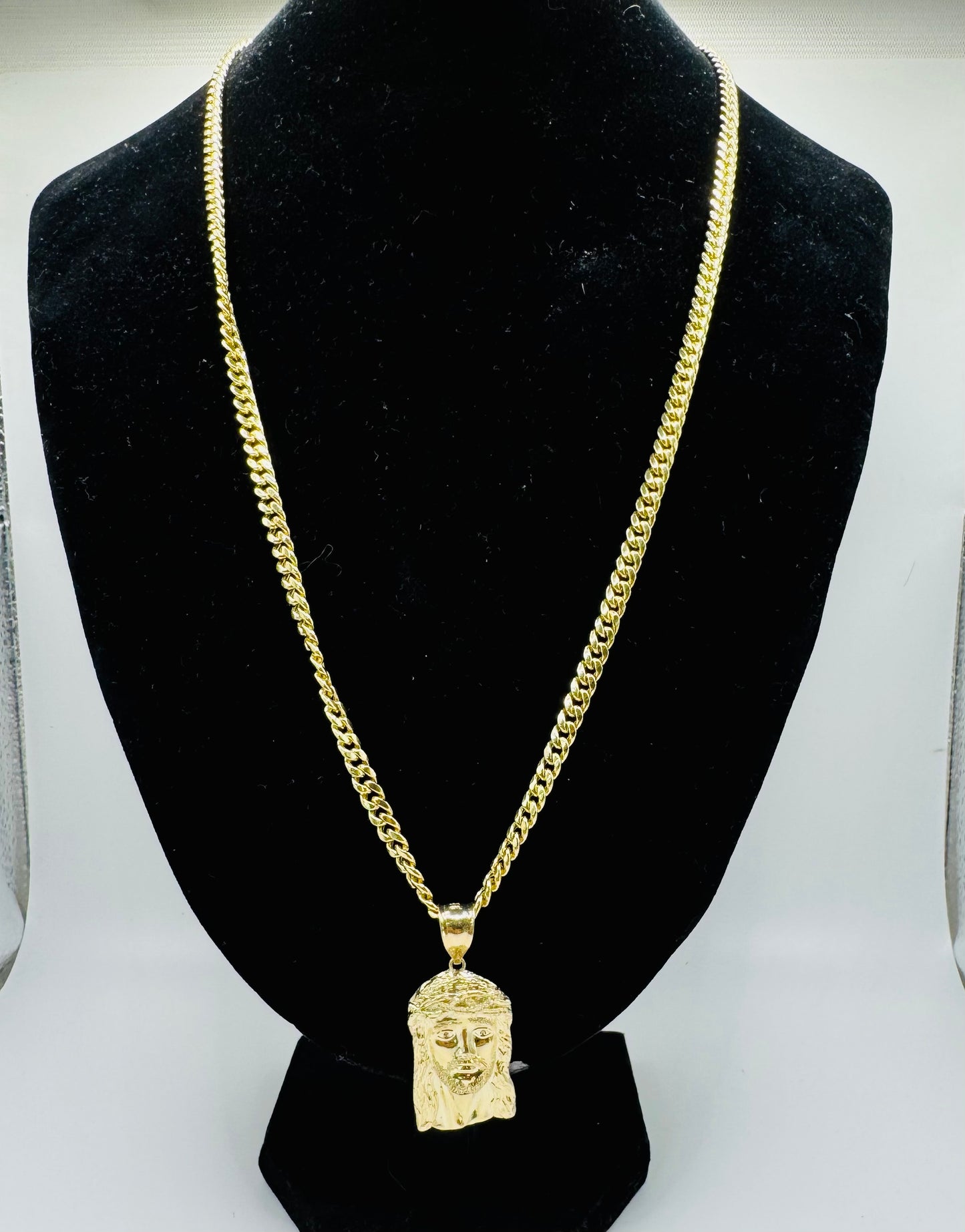 Cuban chain